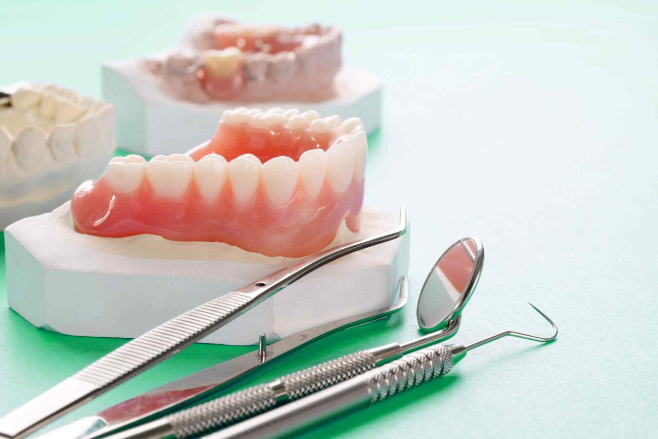 https://www.dantechdentallab.com/wp-content/uploads/2020/01/post-30-1280x854.jpg