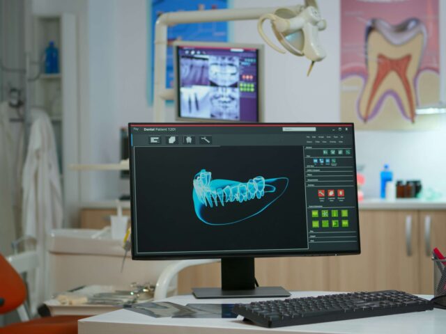 How CAD/CAM Tech is Revolutionizing the Dental Industry